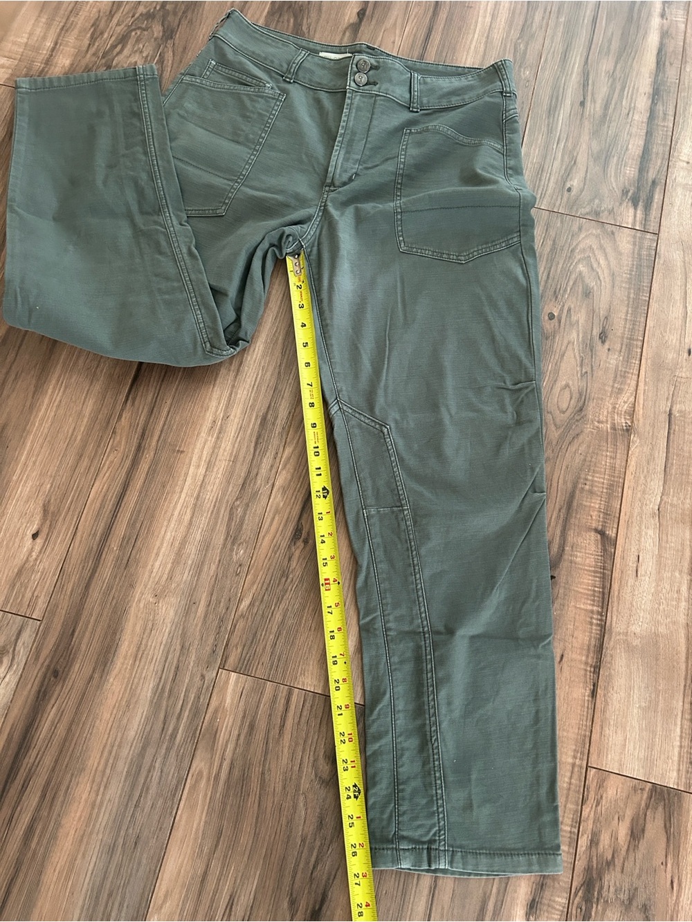 Pilcro women’s Olive Barrel Straight Jeans Size 30 - Picture 8 of 10